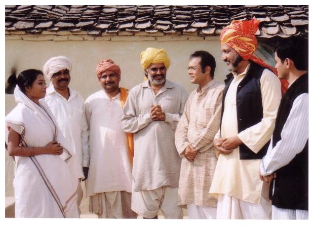A still from Kasturi Kundal Basey