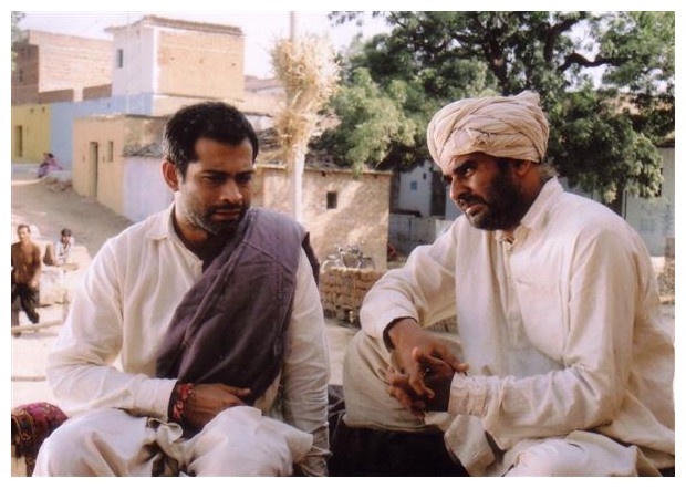 A still from Kasturi Kundal Basey