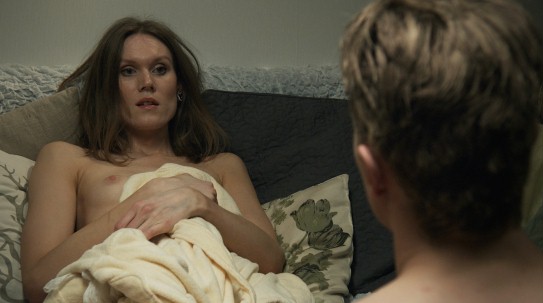 still from Undress me