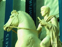 Art, culture and sculptures from London