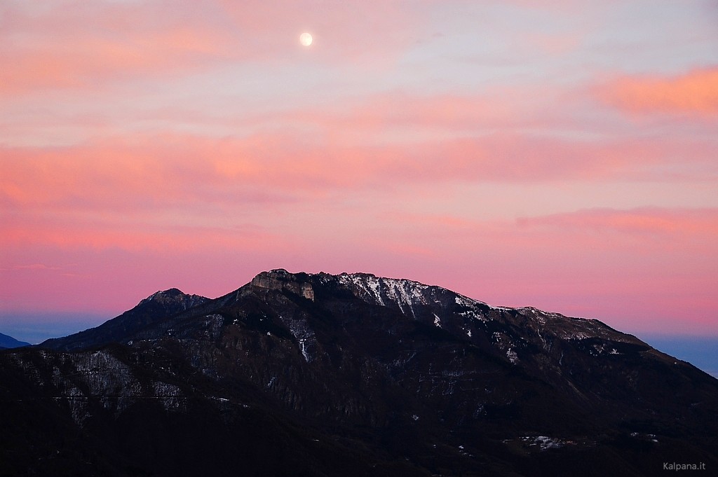 Beautiful, Hi-resolution free wall papers by Sunil Deepak